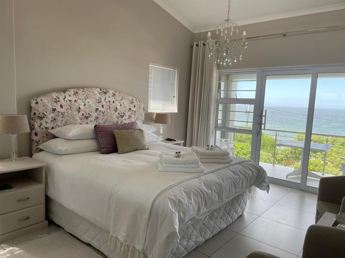 Vermont Hermanus - Views, Sunny, Right On The Sea Exterior foto